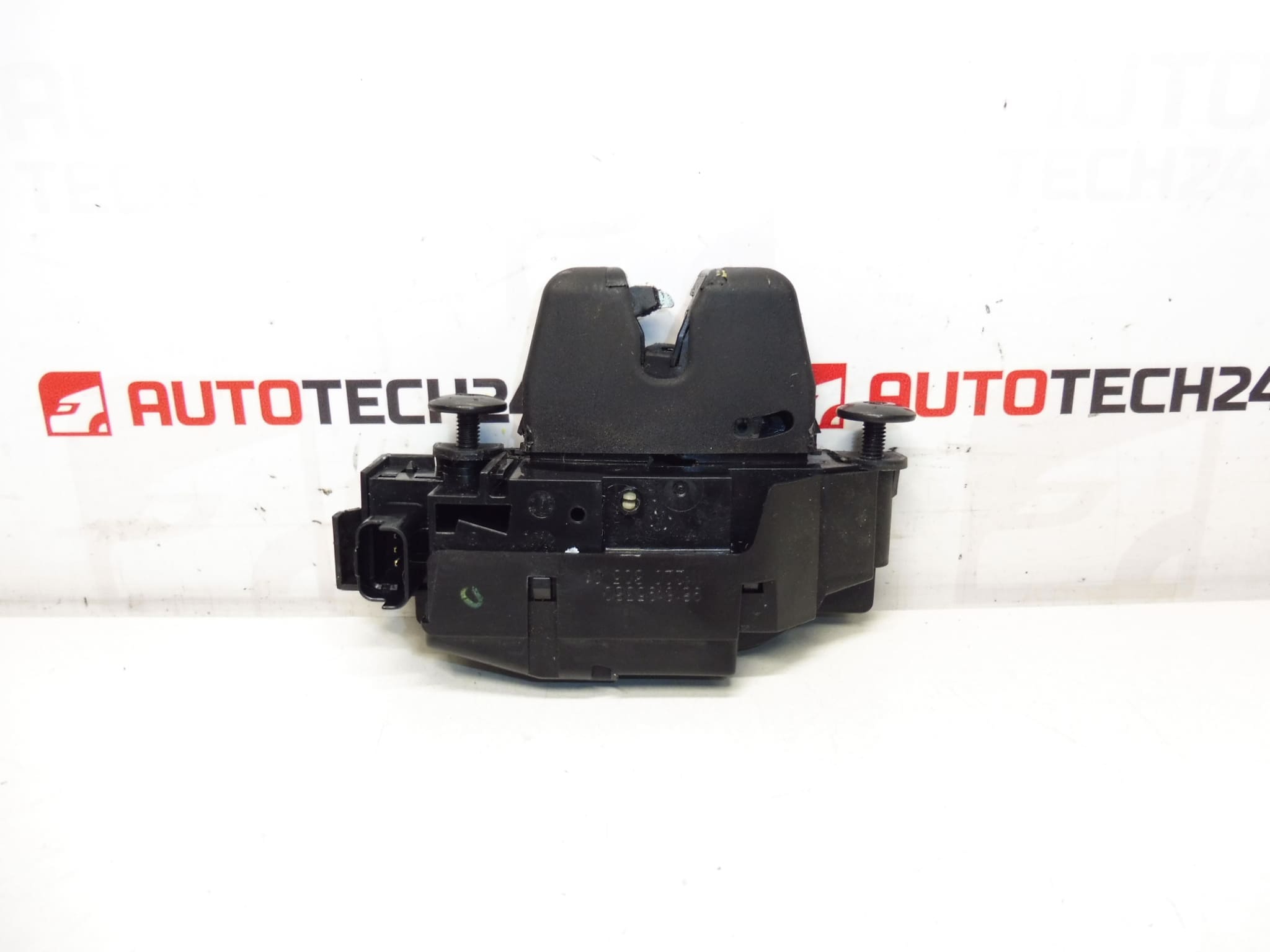 Citroen Peugeot Heckklappenschloss 9816195380