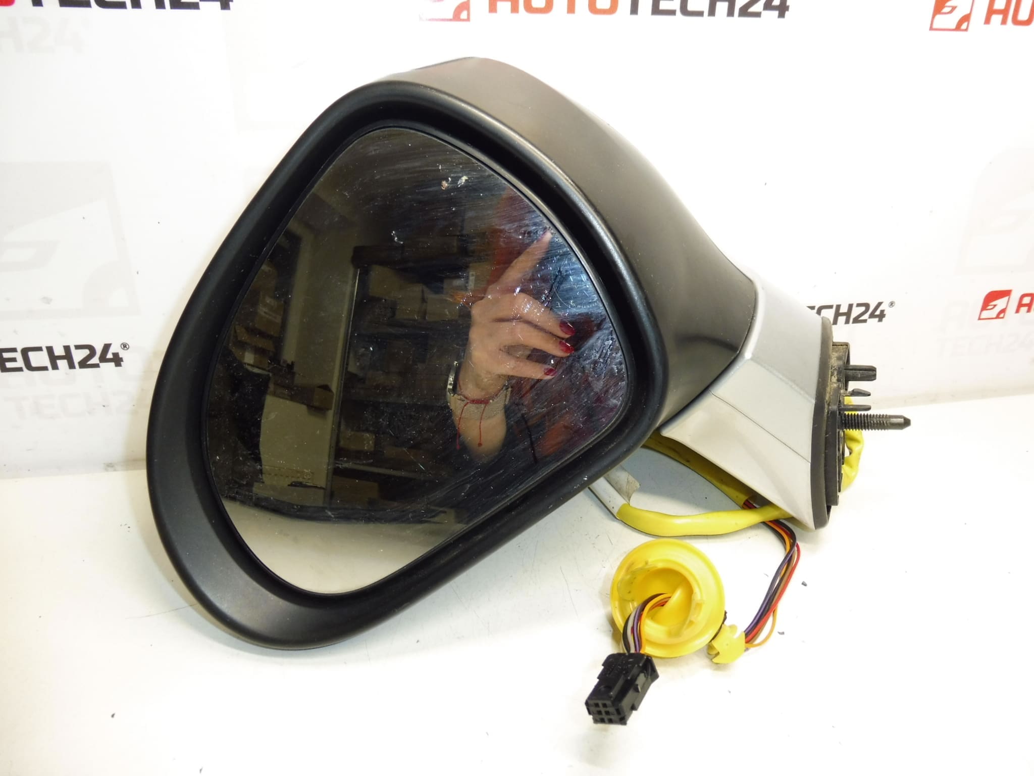 Fahrerspiegel Peugeot 308 EZRC 8153NE – Bild 2