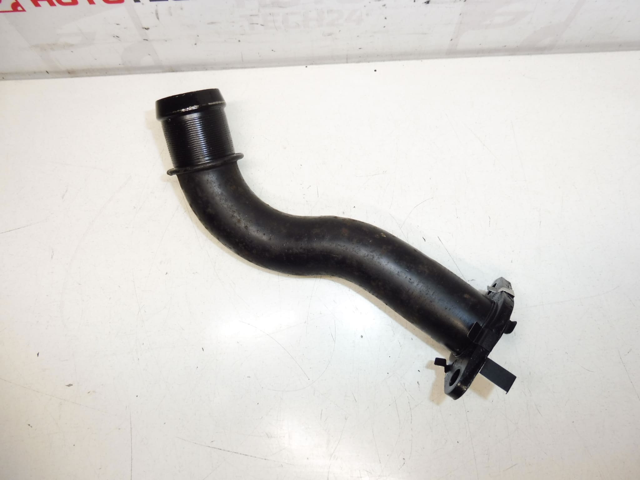 Luftanschluss Citroën Peugeot 2.0 HDI 0382NC – Bild 2