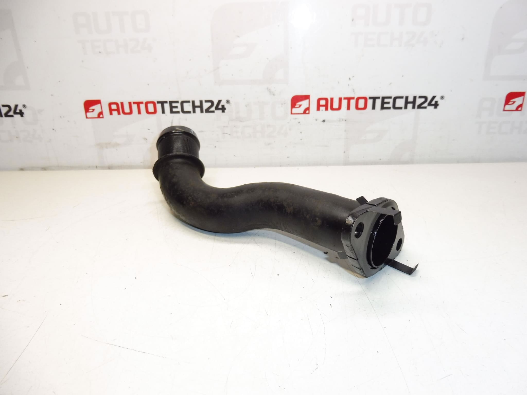 Luftanschluss Citroën Peugeot 2.0 HDI 0382NC