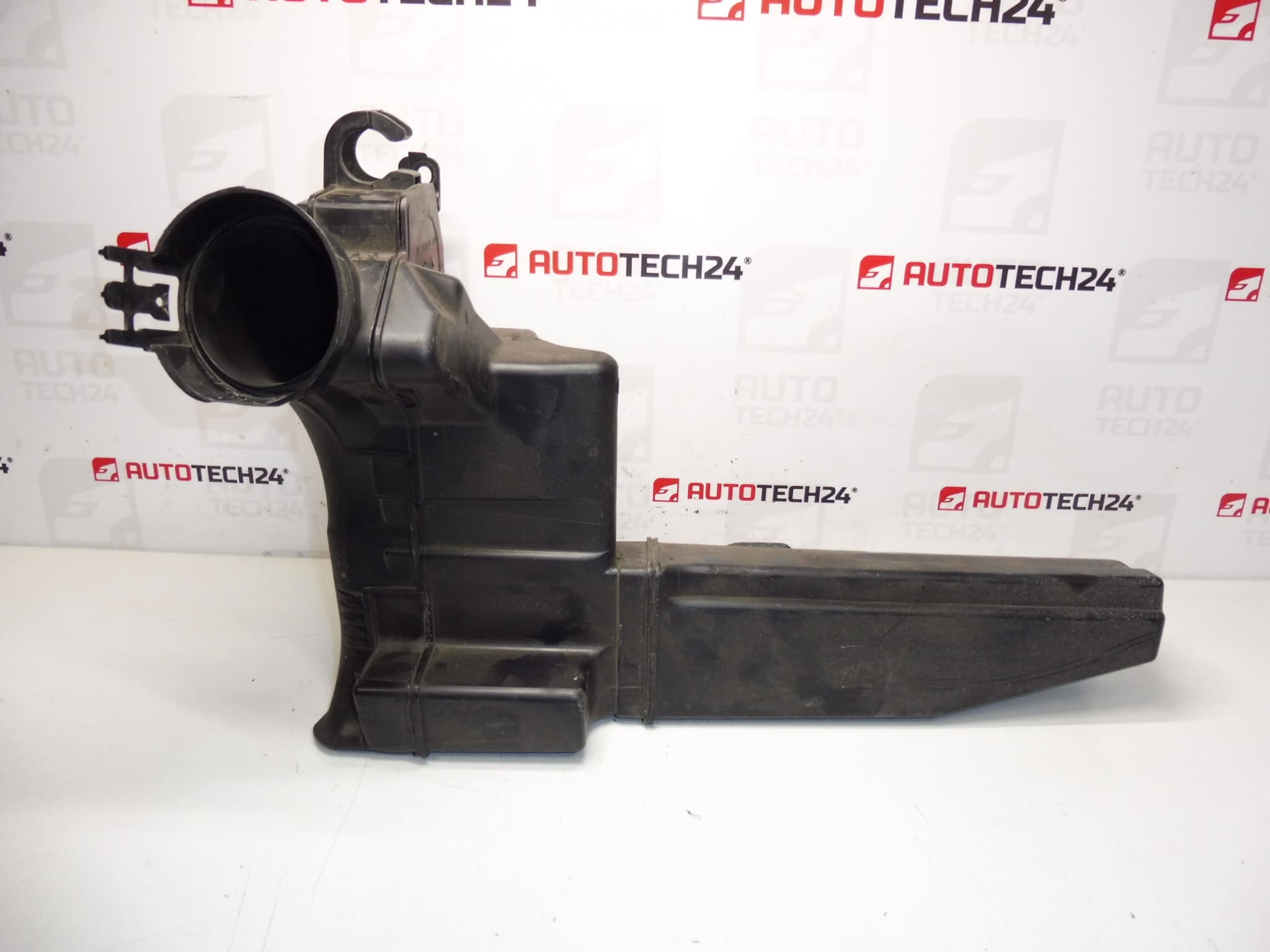 Luftansaugresonator 1.4 VTI 70 kW 8FS Citroën Peugeot 9683339380 1436Q7 – Bild 2